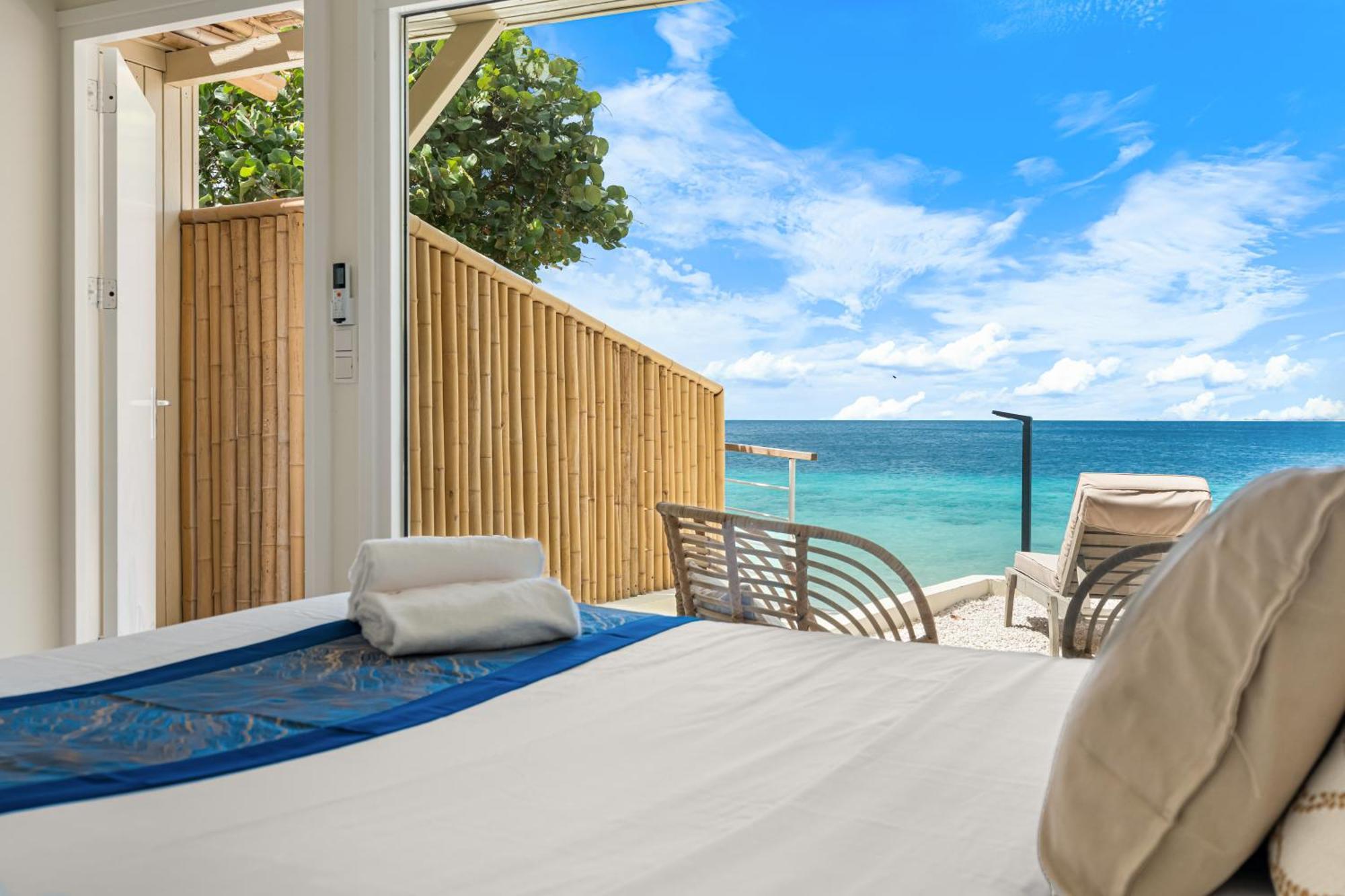 Boutique Hotel Bougainvillea 克拉伦代克 外观 照片