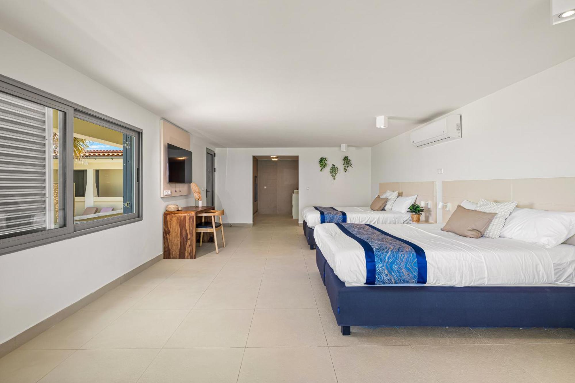 Boutique Hotel Bougainvillea 克拉伦代克 外观 照片