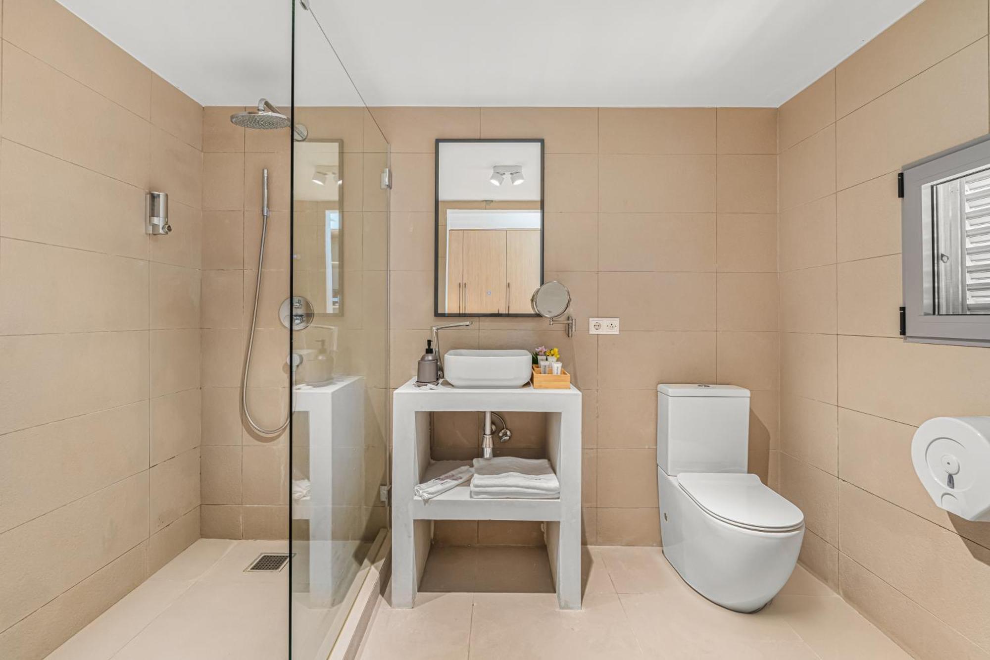 Boutique Hotel Bougainvillea 克拉伦代克 外观 照片