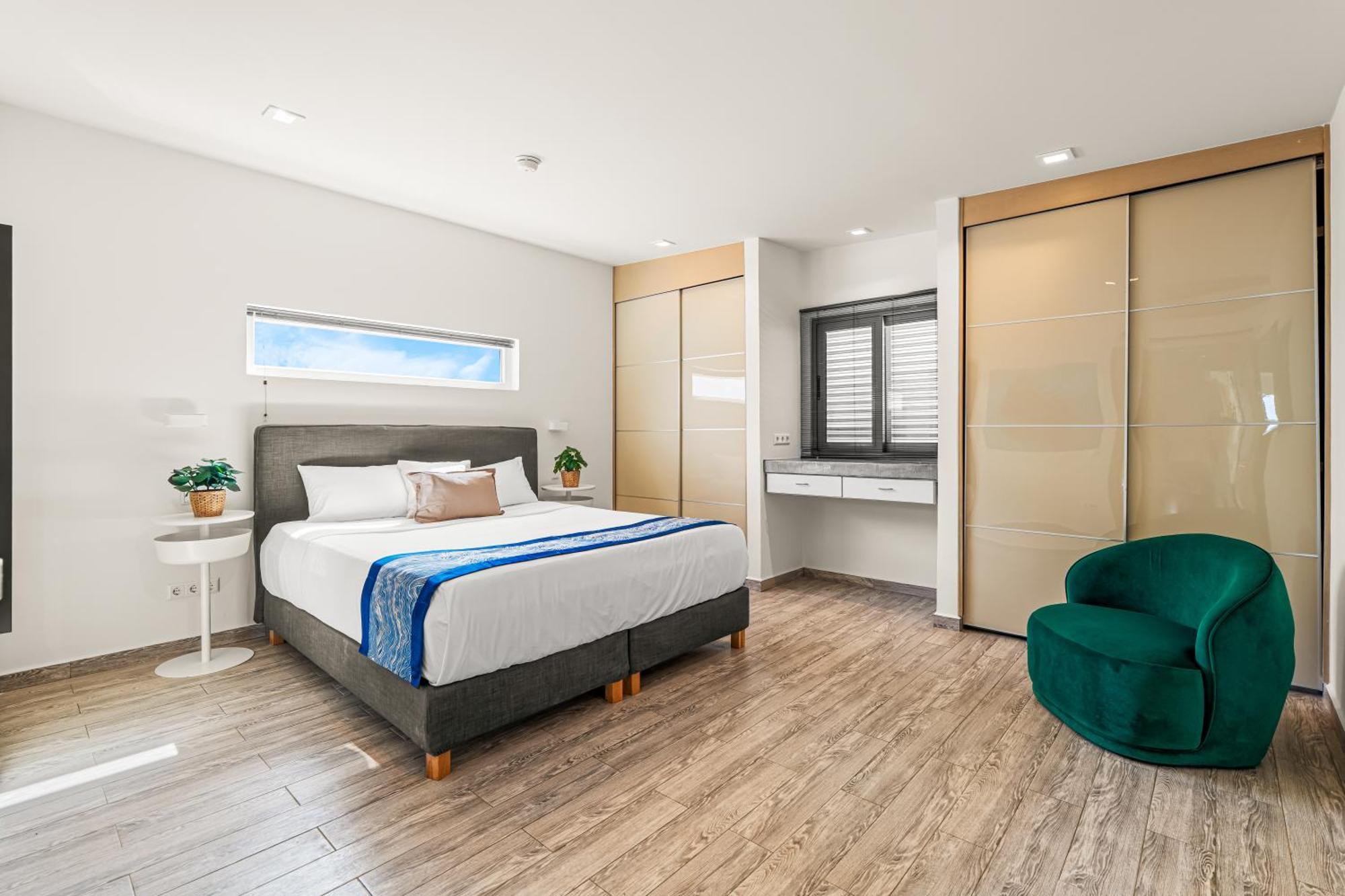 Boutique Hotel Bougainvillea 克拉伦代克 外观 照片