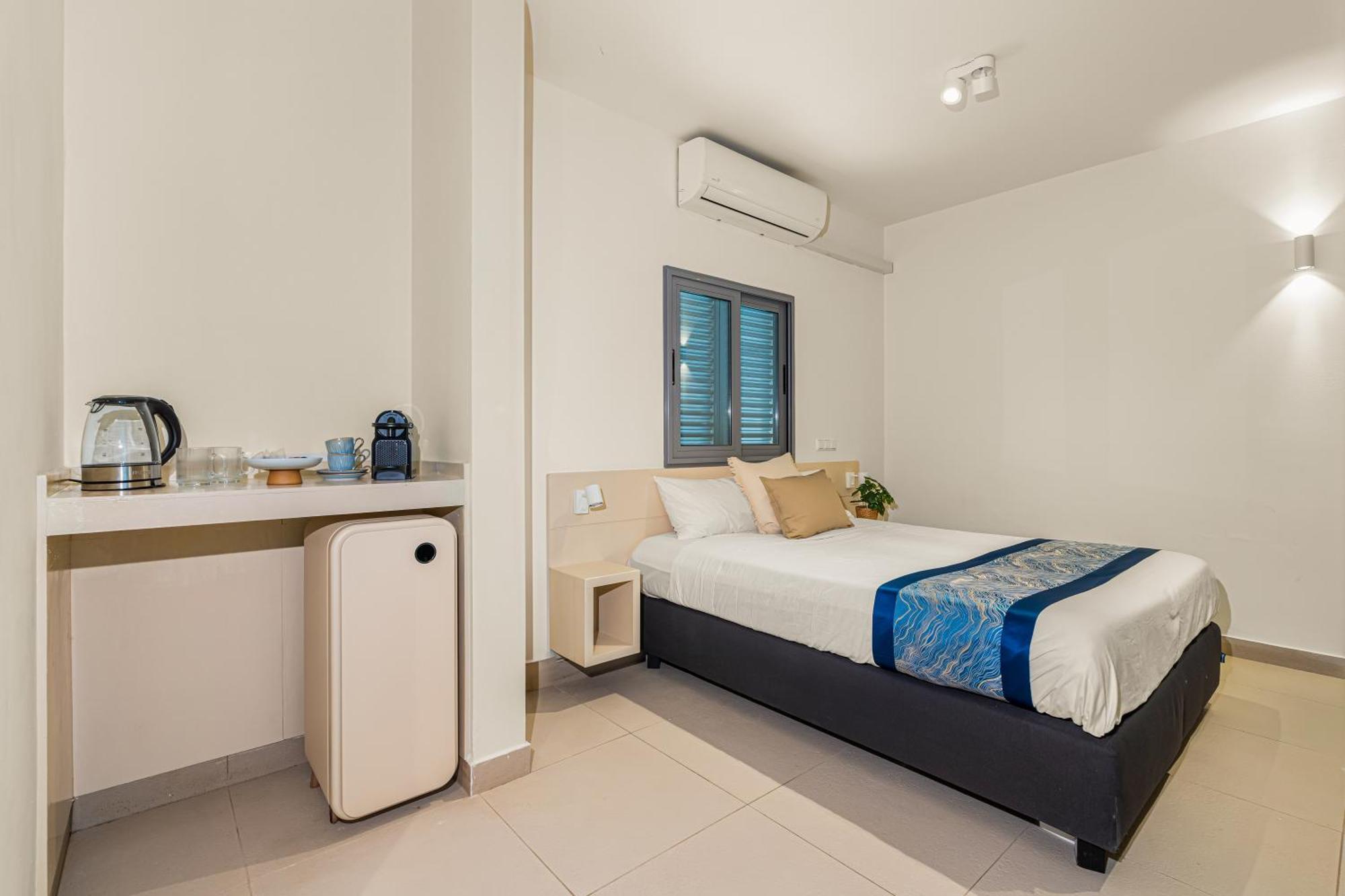 Boutique Hotel Bougainvillea 克拉伦代克 外观 照片